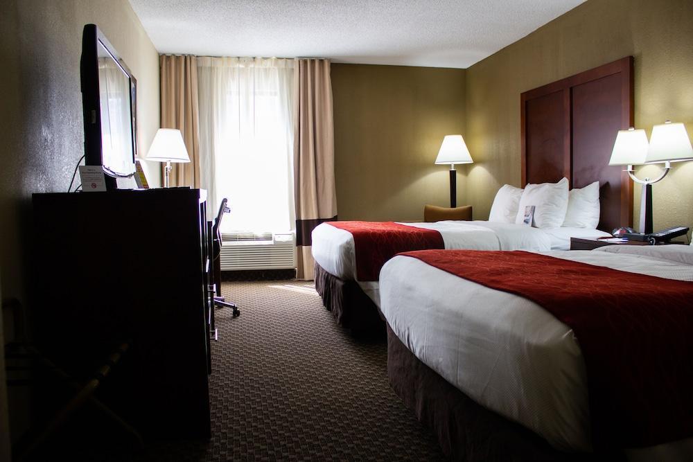 Clarion Pointe Research Triangle Park Inn 3*