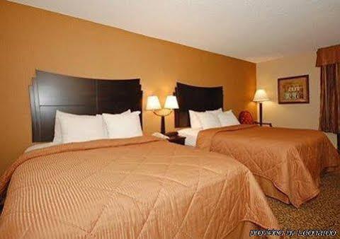 Inn Clarion Pointe Research Triangle Park Durham